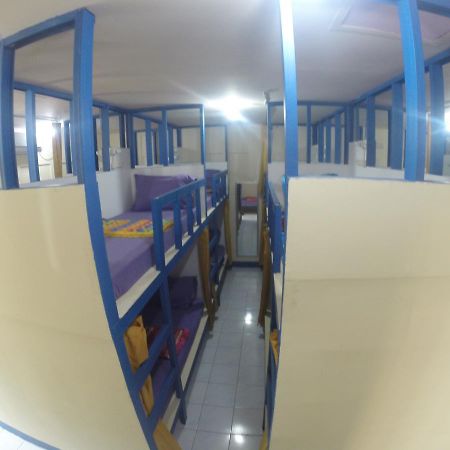Centro Hostel Labuan Bajo Eksteriør bilde