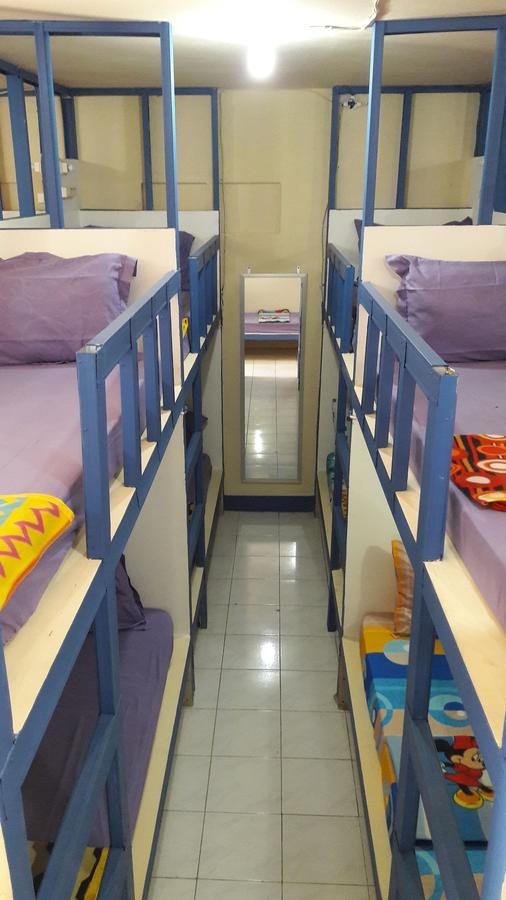 Centro Hostel Labuan Bajo Eksteriør bilde