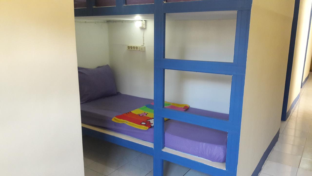 Centro Hostel Labuan Bajo Eksteriør bilde